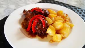 Carne Asada con Patatas
